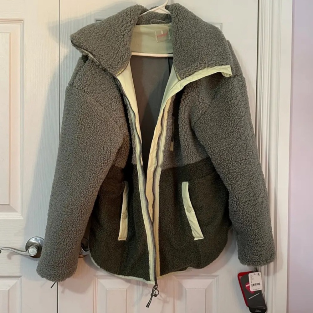 FP movement jacket